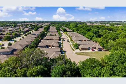 221 Stewart Bend Court, Azle, TX 76020 - Photo 22