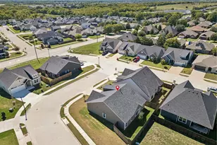 505 Southern Dr, Sherman, TX 75092 - Photo 18