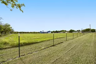 3145 Hagler Rd, Cleburne, TX 76033 - Photo 4