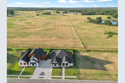 2012 Nichole Boulevard, Pottsboro, TX 75076 - Photo 4