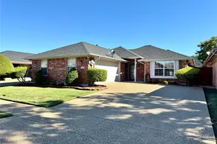 204 Bluebonnet Ln, Waxahachie, TX 75165 - Photo 20