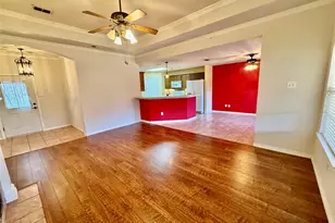204 Bluebonnet Ln, Waxahachie, TX 75165 - Photo 4