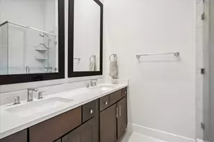 14957 Oak St, Addison, TX 75001 - Photo 16
