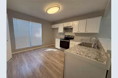 1485 Brook Meadow Circle, Lancaster, TX 75134 - Photo 8