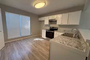 1485 Brook Meadow Cir, Lancaster, TX 75134 - Photo 8