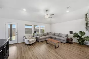 2208 Maplewood Dr, Melissa, TX 75454 - Photo 2