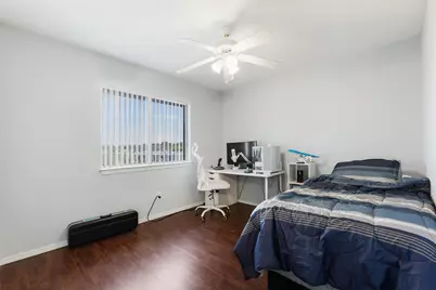 1031 Park Avenue, Carrollton, TX 75006 - Photo 10