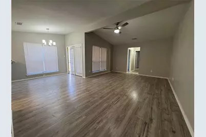 1487 Brook Meadow Circle, Lancaster, TX 75134 - Photo 4