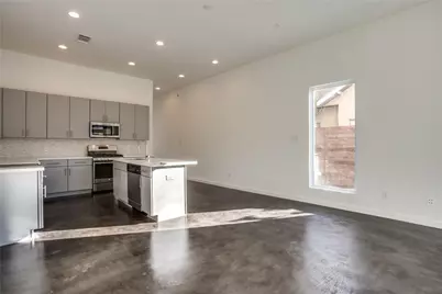 805 Melba Street #B, Dallas, TX 75208 - Photo 10