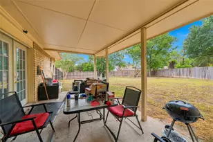 301 Brenda Dr, Hewitt, TX 76643 - Photo 18