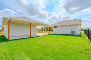 112 K St, Meridian, TX 76665 - Photo 38