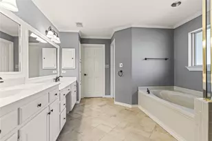 6423 Ridgemont Dr, Dallas, TX 75214 - Photo 32