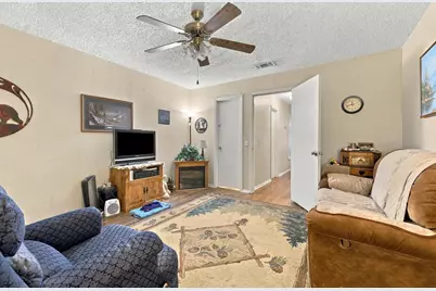 206 & 208 (202) Pecan Street, Collinsville, TX 76233 - Photo 28