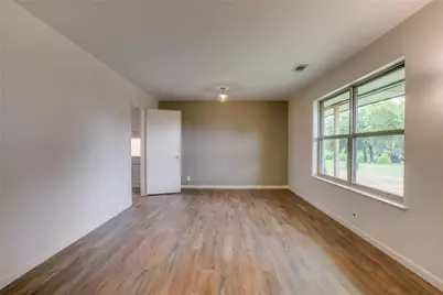 6945 Clearglen Drive, Dallas, TX 75232 - Photo 4