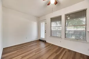 5126 Trail Dust Ln, Arlington, TX 76017 - Photo 6