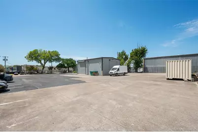 2655 Myrtle Springs Avenue, Dallas, TX 75220 - Photo 28