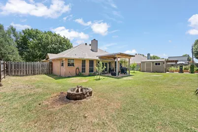 1618 Hyde Park Boulevard, Cleburne, TX 76033 - Photo 32