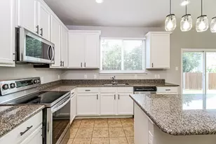 2209 Windsor Farms Dr, Denton, TX 76207 - Photo 8