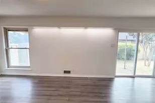 1410 Lexington Dr, Garland, TX 75041 - Photo 8