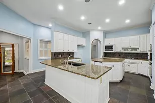 32 Victoria Dr, Rowlett, TX 75088 - Photo 2