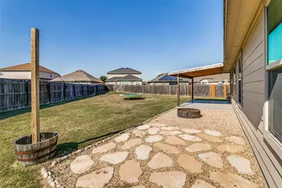 11204 Beechgrove Court, Fort Worth, TX 76140 - Photo 26