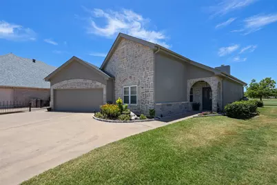 9508 Nutcracker Court, Granbury, TX 76049 - Photo 2