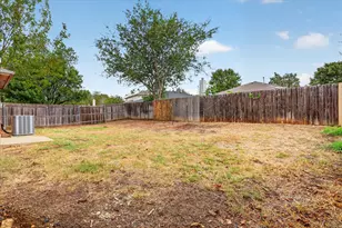 1441 Trading Post Dr, Fort Worth, TX 76131 - Photo 36