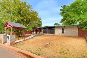 4026 Congress Ct, Abilene, TX 79603 - Photo 2