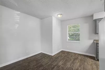 1205 SE 14th Street, Mineral Wells, TX 76067 - Photo 6