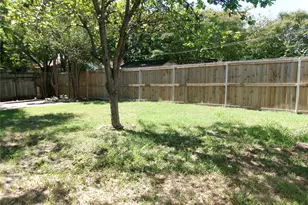 665 Stonewall Dr, Grand Prairie, TX 75052 - Photo 14