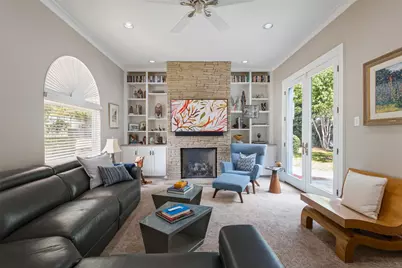 6703 Country Club Circle, Dallas, TX 75214 - Photo 12