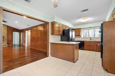 1305 Stonewood Drive, Carrollton, TX 75006 - Photo 14