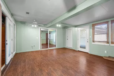 1305 Stonewood Drive, Carrollton, TX 75006 - Photo 22