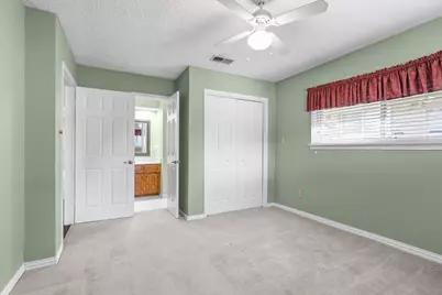 1305 Stonewood Drive, Carrollton, TX 75006 - Photo 32