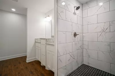 423 W Walker Street, Denison, TX 75020 - Photo 12