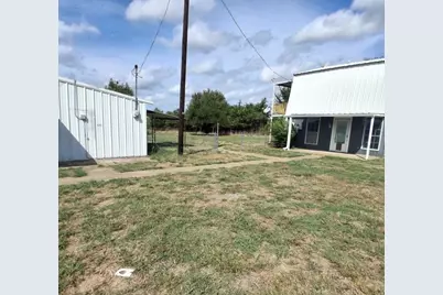 833 County Road 33100, Sumner, TX 75486 - Photo 4