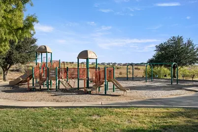 11029 Caldwell Lane, Fort Worth, TX 76179 - Photo 10