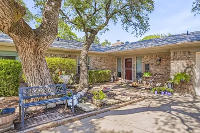 4304 Acoma Court, Granbury, TX 76048 - Photo 2