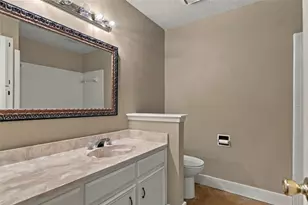 2935 Ridgewood Dr, Grapevine, TX 76051 - Photo 16