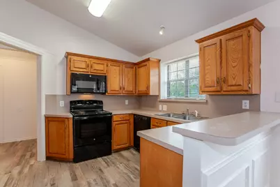 1609 W Jamestown Drive, Ennis, TX 75119 - Photo 6