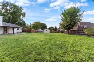3509 W Sublett Rd, Arlington, TX 76017 - Photo 32