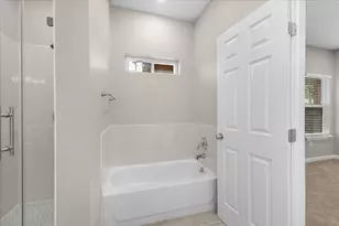 804 N Chandler Dr, Fort Worth, TX 76111 - Photo 16