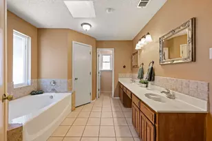3500 Primrose Ln, Bedford, TX 76021 - Photo 24