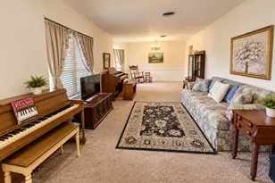 907 N Elm St, Kemp, TX 75143 - Photo 6