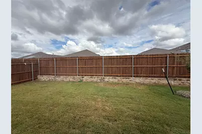 2207 Neyland Drive, Ennis, TX 75119 - Photo 14