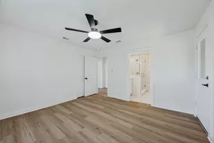 718 N Union St, Whitesboro, TX 76273 - Photo 24