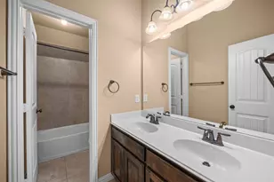 1111 Fossil Lake Dr, Frisco, TX 75036 - Photo 22