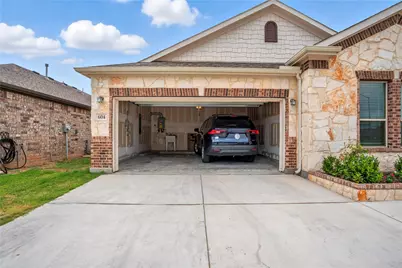 604 Bronze Forest Drive, Fort Worth, TX 76131 - Photo 30