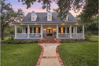 103 Royal Springs Lane, Crawford, TX 76638 - Photo 1