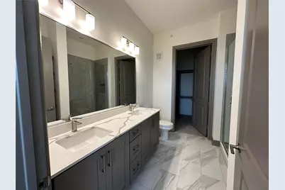 2700 Old Denton Road #4434, Carrollton, TX 75007 - Photo 8